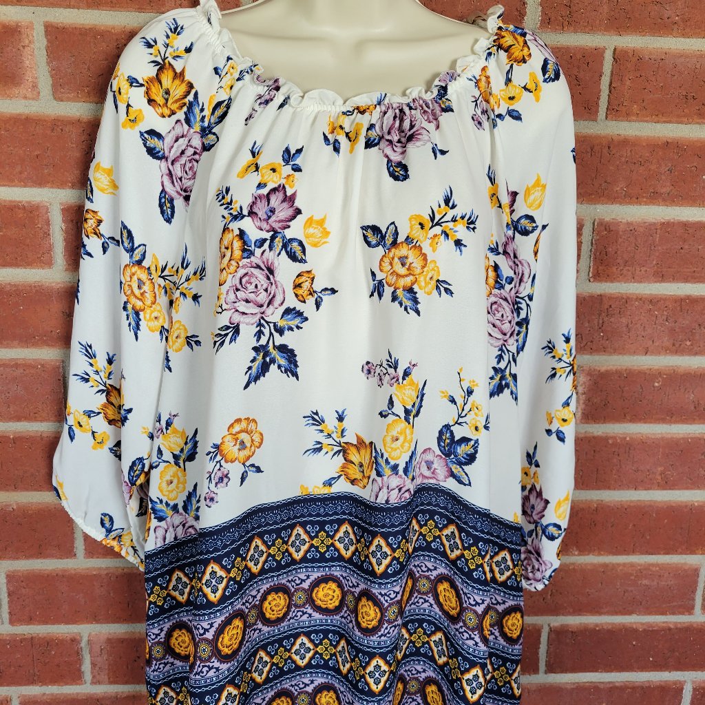 34 Absolutely Famous Brand Top